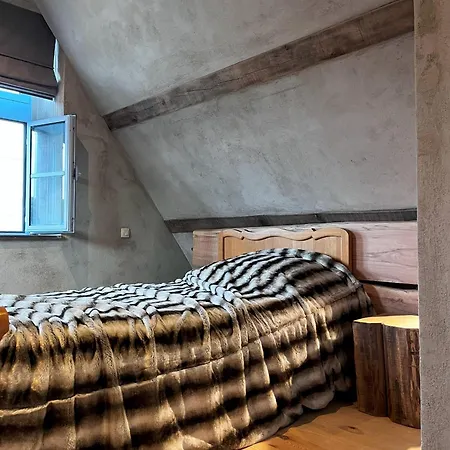 Domaine Mielmont Bed & Breakfast Mazy